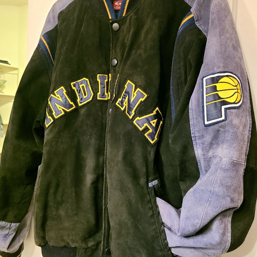 Pacers Jacket - Picture 2 of 3